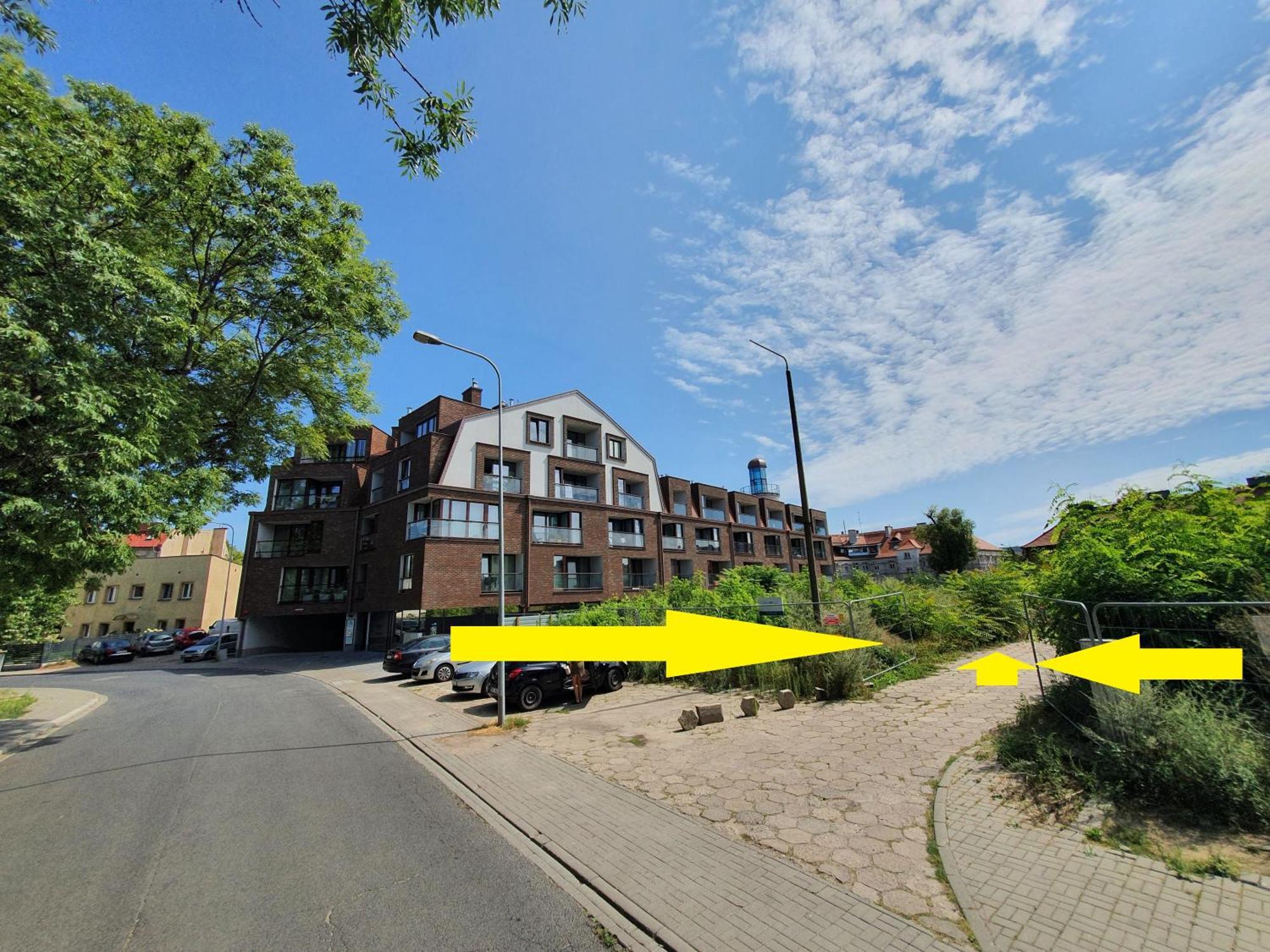 Tumski Free Parking Self Check-in 24h *